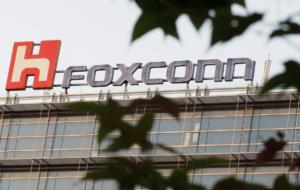 Foxconn raportează că lipsa componentelor se va extinde până în 2022