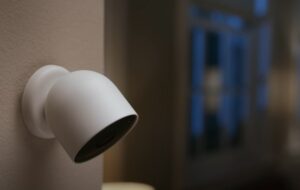 Airbnb interzice folosirea camerelor de supraveghere în interiorul locuințelor