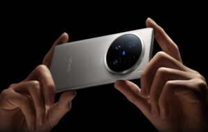 Vivo lansează X100 Ultra cu cameră zoom de 200 megapixeli și seria „refresh” X100s