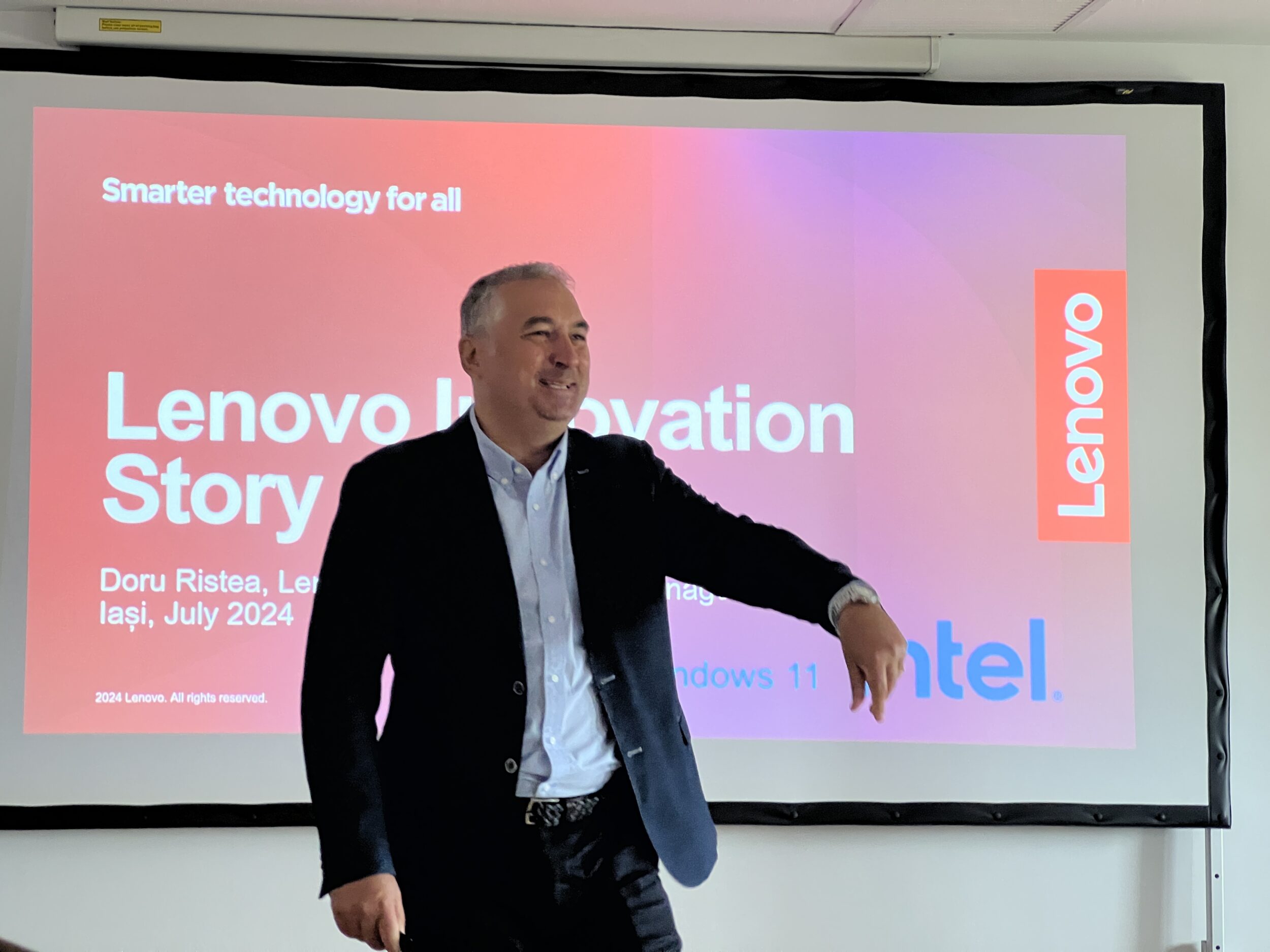 Lenovo lansează laptopuri noi și se concentrează pe dezvoltarea și integrarea tehnologiilor AI în ecosistemul de produse – gadgets & lifestyle.