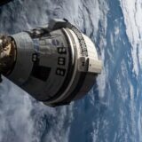 Inginerii Boeing și NASA lucrează la foc automat pentru a putea aduce înapoi, în siguranță, astronauții lansați cu Starliner