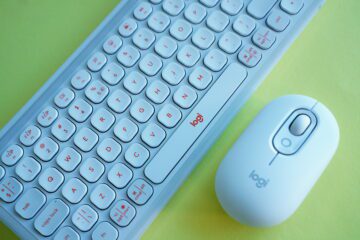 Logitech Pop Icon hands-on: fă-ți viața (de la birou) mai ușoară